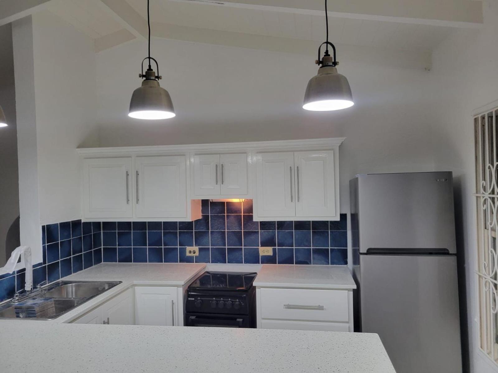 Attractive 2-Bed Apartment Stunning Sea View Dickenson Bay Exterior foto